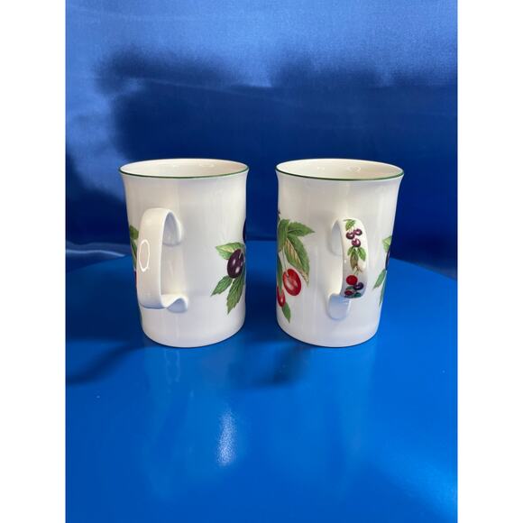 Lascelles Classic Collection Cherry Design Coffee Mugs Made in England - Picture 3 of 6